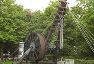 GRÚA MEDIEVAL<br> GRÚA MEDIEVAL<br>