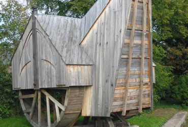 GRÚA MEDIEVAL<br> GRÚA MEDIEVAL<br>