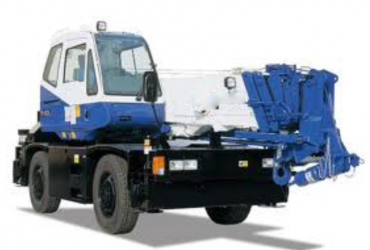 15 toneladas<br>Grúa ligera hidráulica telescópica sobre camión de rápido desplazamiento.<br>Pluma: 22 metros 15 toneladas<br>Grúa ligera hidráulica telescópica sobre camión de rápido desplazamiento.<br>Pluma: 22 metros