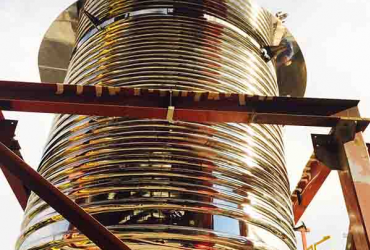 Especialistas en fabricaci&oacute;n de tanques y Silos<br>Somos una empresa 100% Mexicana con experiencia en C&aacute;lculo, Dise&ntilde;o y Fabricaci&oacute;n de recipientes a presi&oacute;n bajo normas nacionales e internacionales, contamos con el Certificado ASME en el sello “U” y National Board en el sello “R”