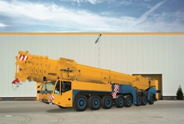 Demag - AC 500-8 GRÚAS TODO TERRENO AC<br><br>Capacidad nominal de elevación, t (toneladas EE. UU.):<br>500 (600)<br>Máx. longitud de pluma principal, m (pies) :<br>56 (183.7)<br>Máx. extension de pluma, m (pies) :<br>145.8 (478.3) Demag - AC 500-8 GRÚAS TODO TERRENO AC<br><br>Capacidad nominal de elevación, t (toneladas EE. UU.):<br>500 (600)<br>Máx. longitud de pluma principal, m (pies) :<br>56 (183.7)<br>Máx. extension de pluma, m (pies) :<br>145.8 (478.3)