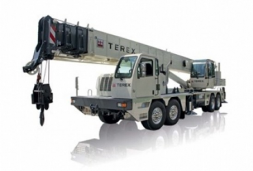 Terex - T 560-1 CAMIONES GRÚA<br><br>Nominal lifting capacity, t (US tons) :<br>54.4 (60)<br>Max. boom length, m (ft) :<br>33.5 (110)<br>Max. tip height, m (ft) :<br>51.6 (169)