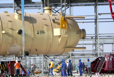 CERTIFICACI&Oacute;N INTEGRAL DE MANIOBRA DE IZAJE<br>Ofrecemos servicios integrales de certificaci&oacute;n de maniobras para muchos pa&iacute;ses de Am&eacute;rica, a trav&eacute;s de esta, determinamos la seguridad y la eficacia de las proyecciones para la realizaci&oacute;n de maniobras de carga.<br>En funci&oacute;n de los requerimientos del proyecto nuestros ingenieros tambi&eacute;n pueden dise&ntilde;ar elementos de carga conforme a las normas pertinentes y as&iacute; colaborar con la segura ejecuci&oacute;n de su maniobras.